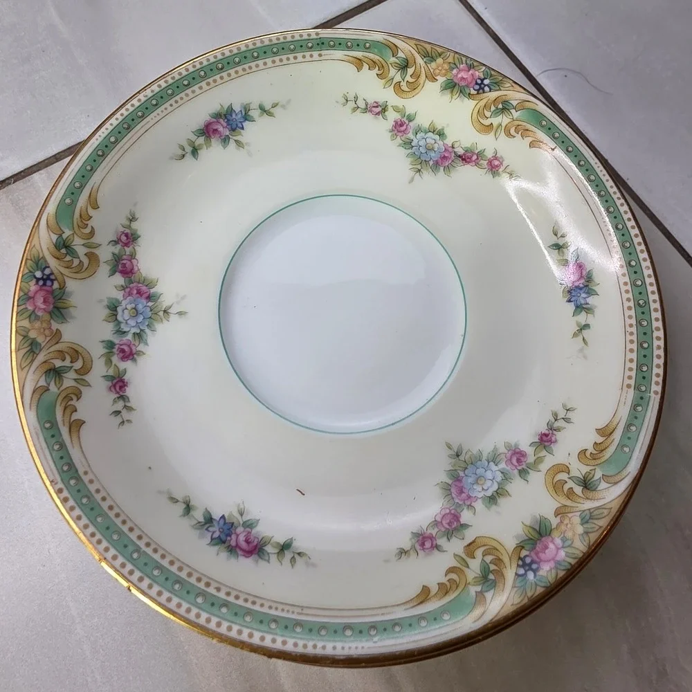 Vintage Noritake Plaza China‎ Saucers Set of 5 Floral Gold Trim Japan 5.5 Inch